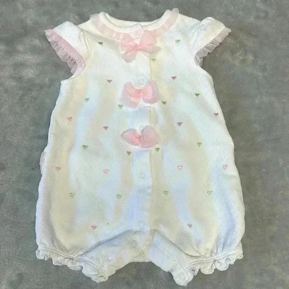 Little Me - NWOT - sleeveless  Romper/Jumpsuit/One piece outfit. Size 9 months - Picture 1 of 3